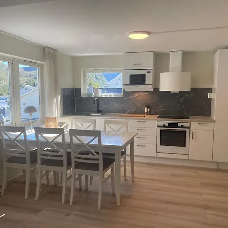 Traelvik Huset A Apartment Tofta